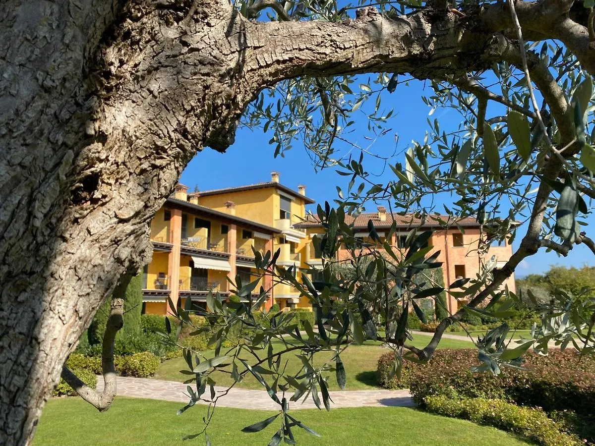 La Torretta Del Residence Degli Ulivi Puegnago del Garda Italy