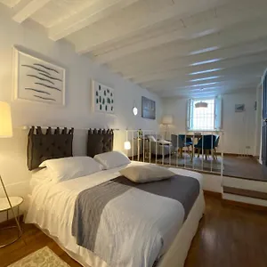  Apartment La Casetta Del Porto