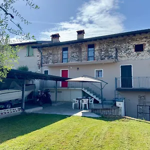 La Corte Puegnago del Garda